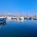 Appartement Ca010-011 Pour 3 Personnes A Sur Cavalaire-sur-Mer